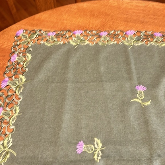 #12 32 inch square table topper - Picture 8 of 9